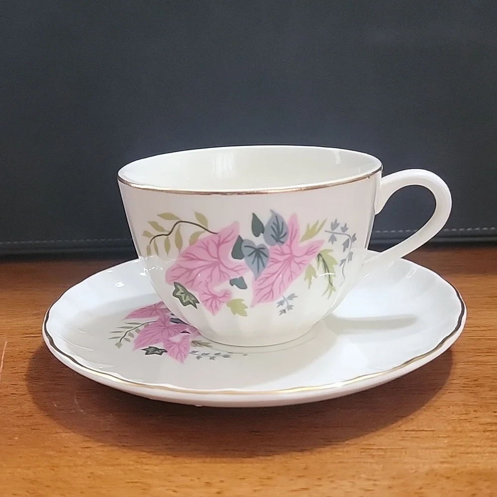 Vintage W S George Caladium Tea Coffee Cup and Saucer - Picture 1 of 5